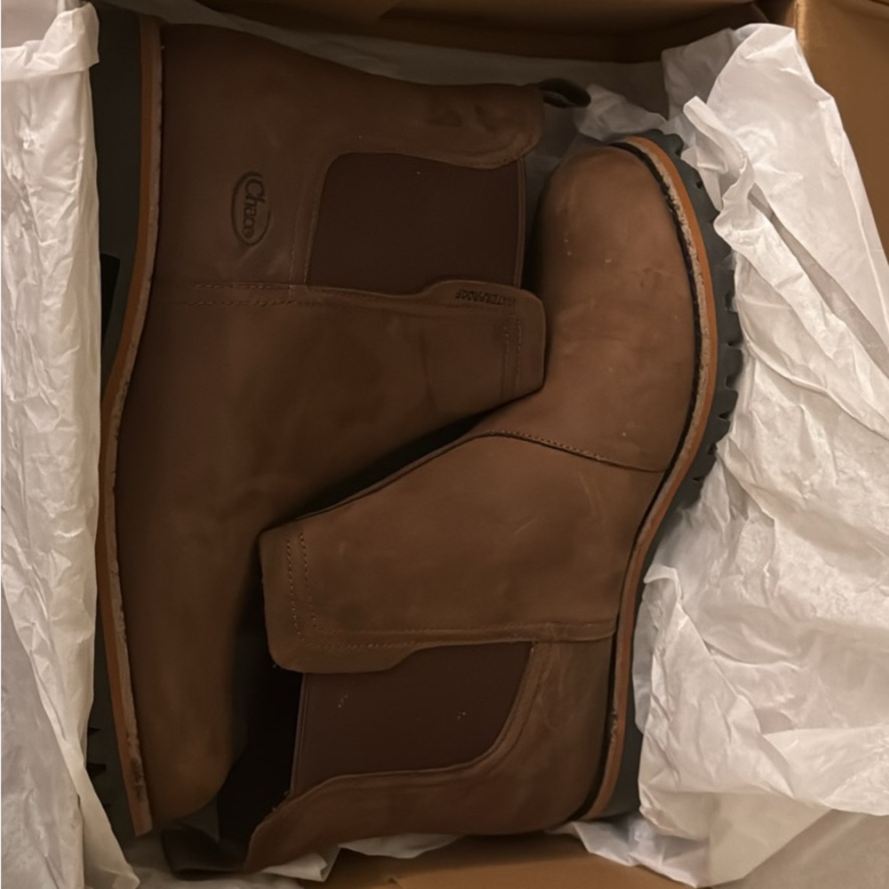 Women’s Chaco field boots size 10
